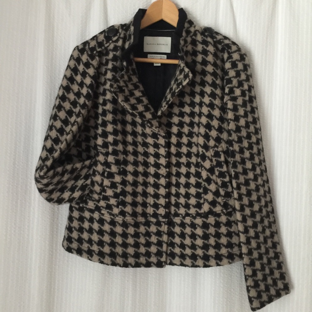 Like New BR Wool Houndstooth Coat